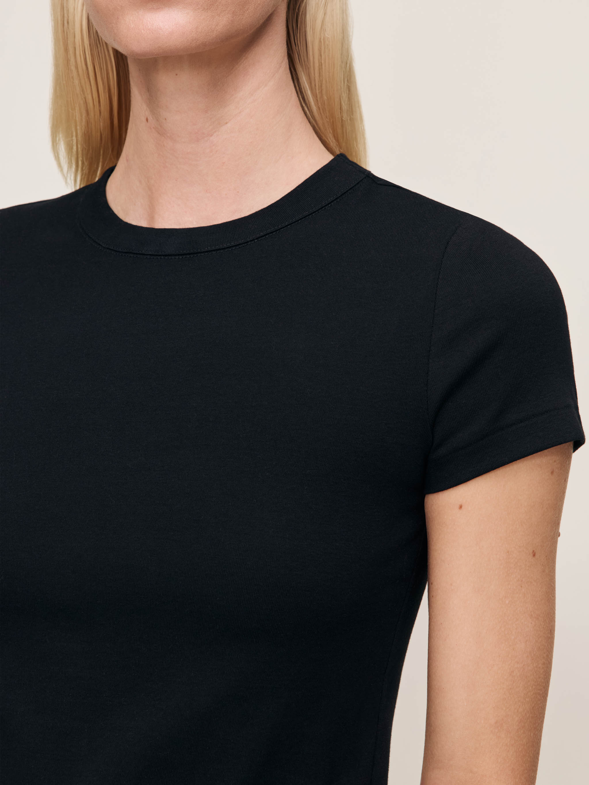 Shrunken Tee | Black