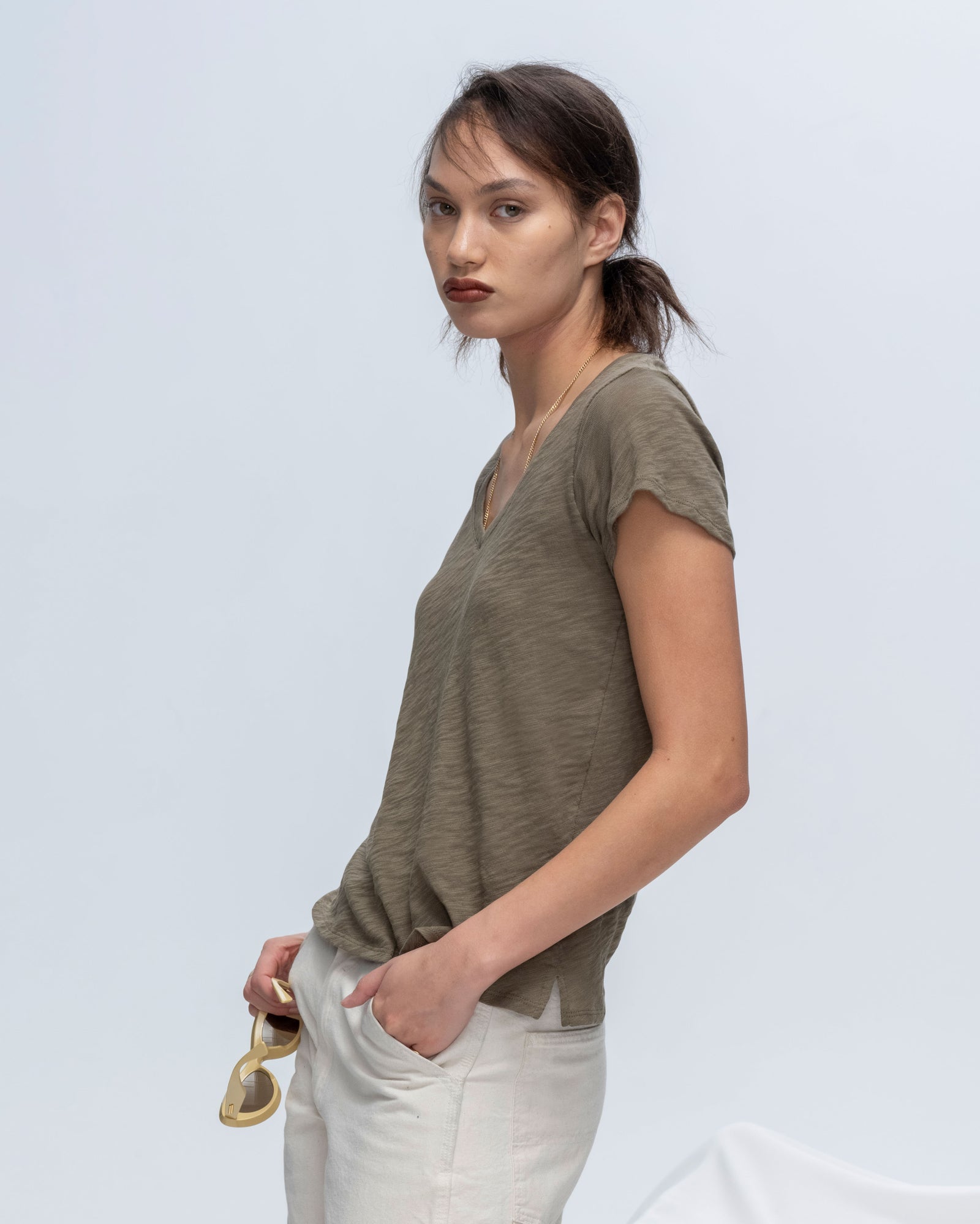 Slub Jersey Schoolboy V-Neck Tee - Army