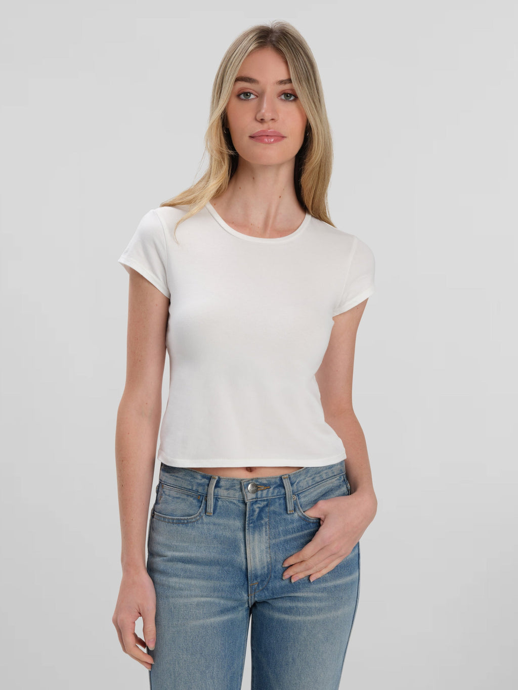 AMBER - WHITE