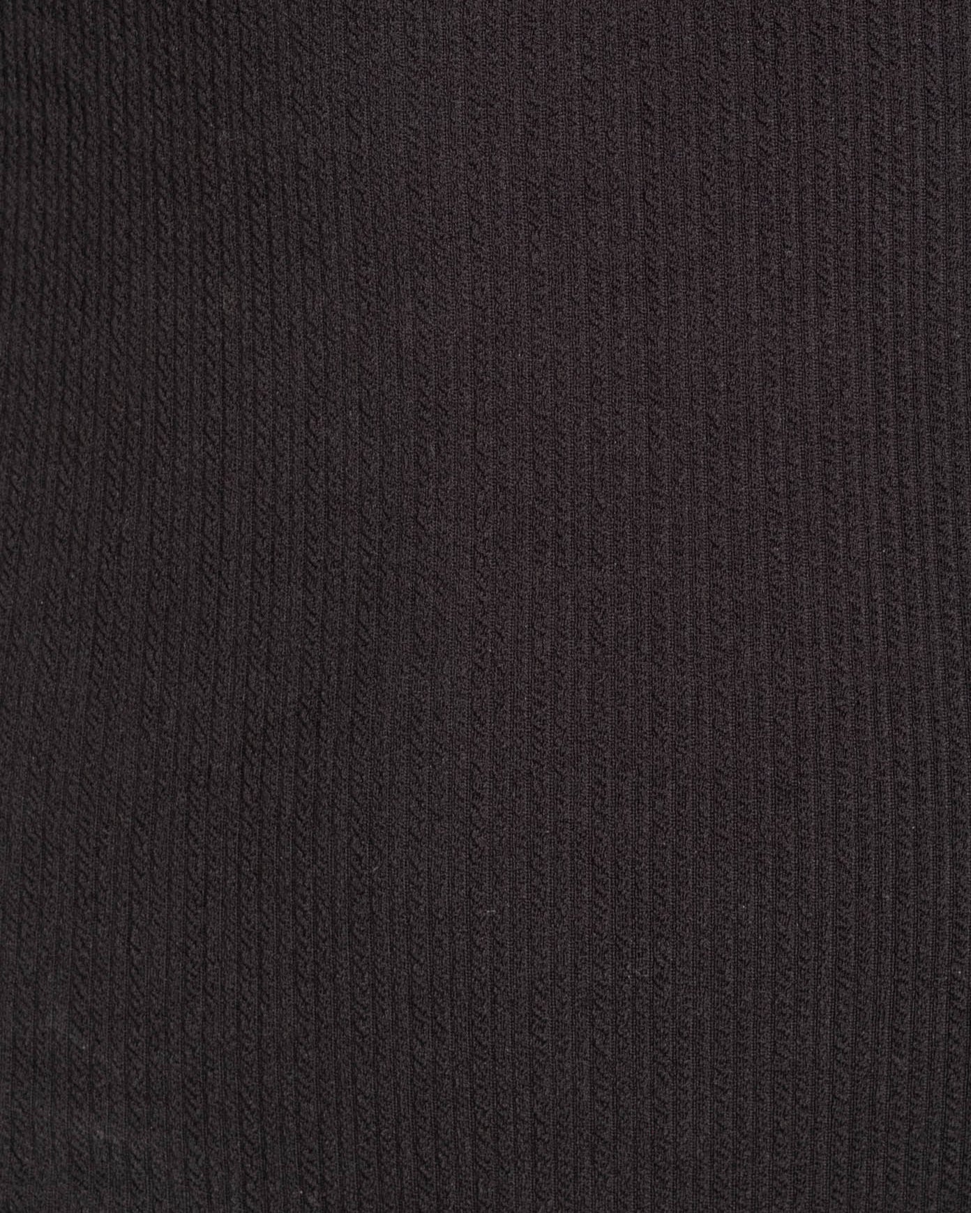 Liv Sarong In Black Texture