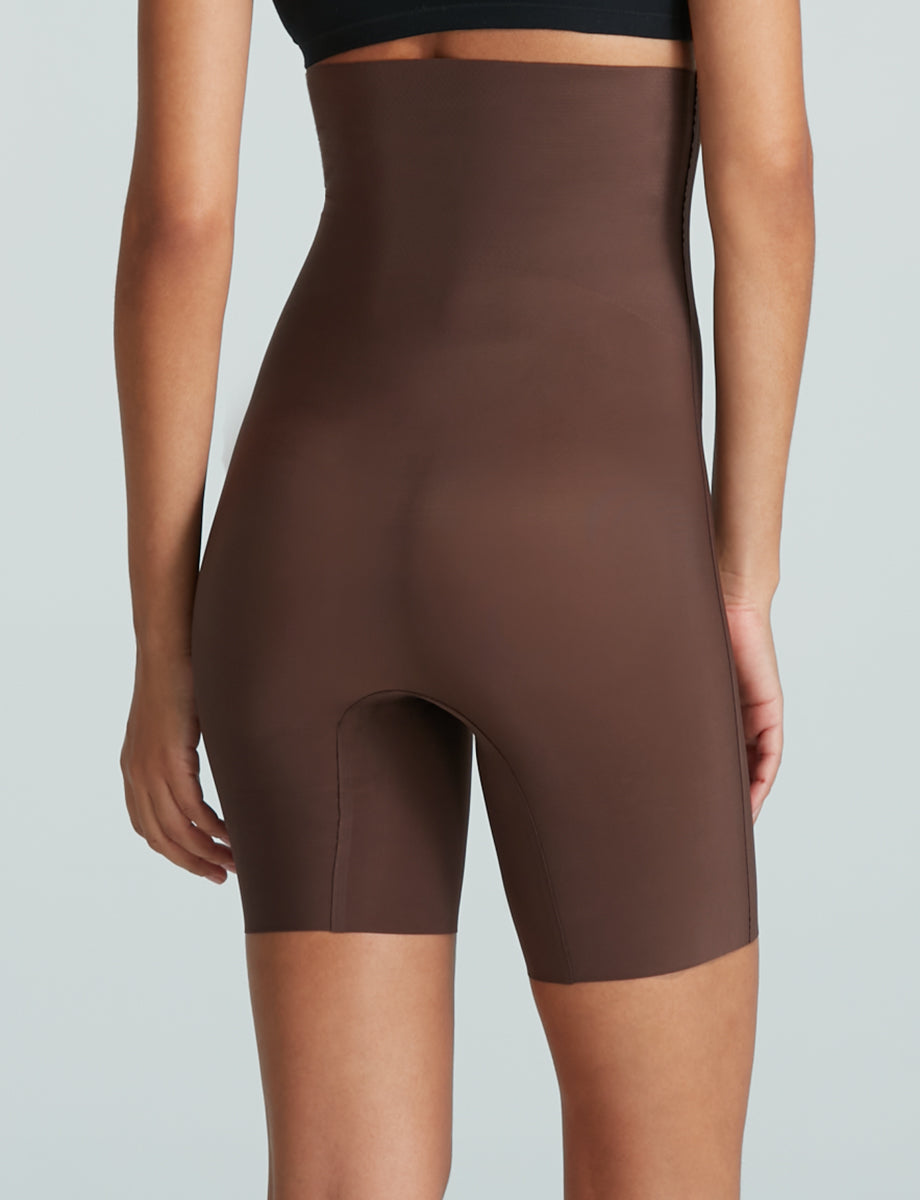 Zone Smoothing High-Waisted Short