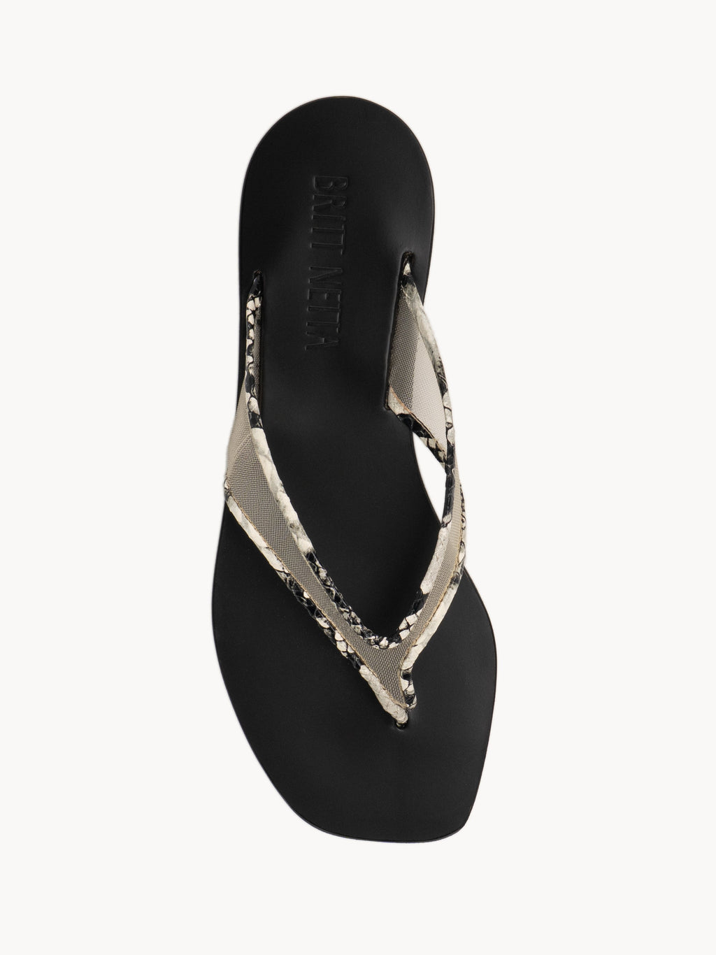 Seline Flat