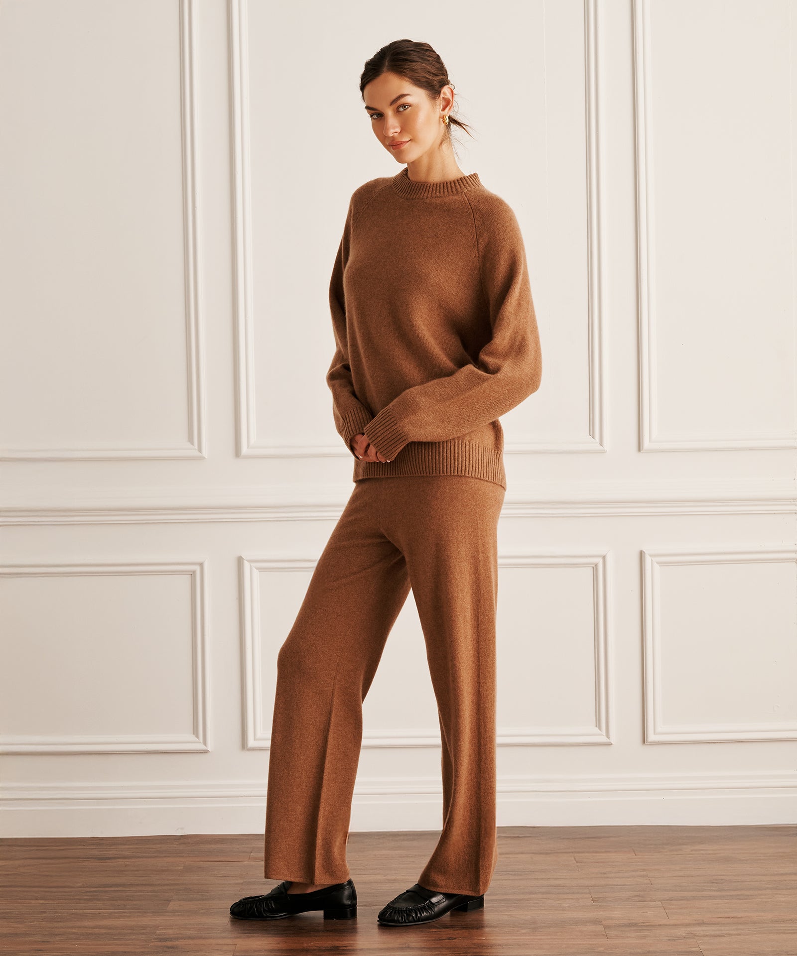 Signature Cashmere Straight Leg Pant
