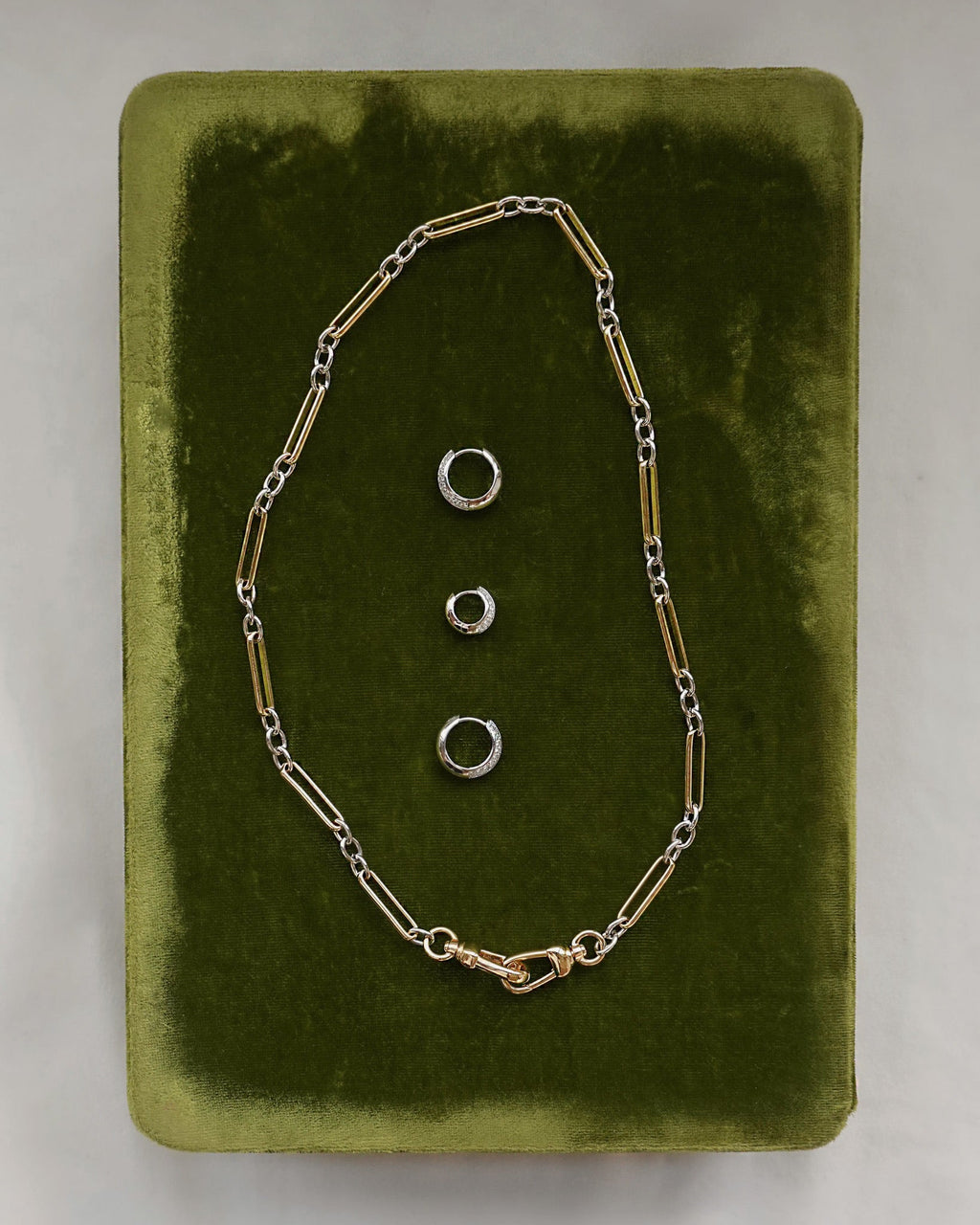 Grande Corey Pave Hoops
