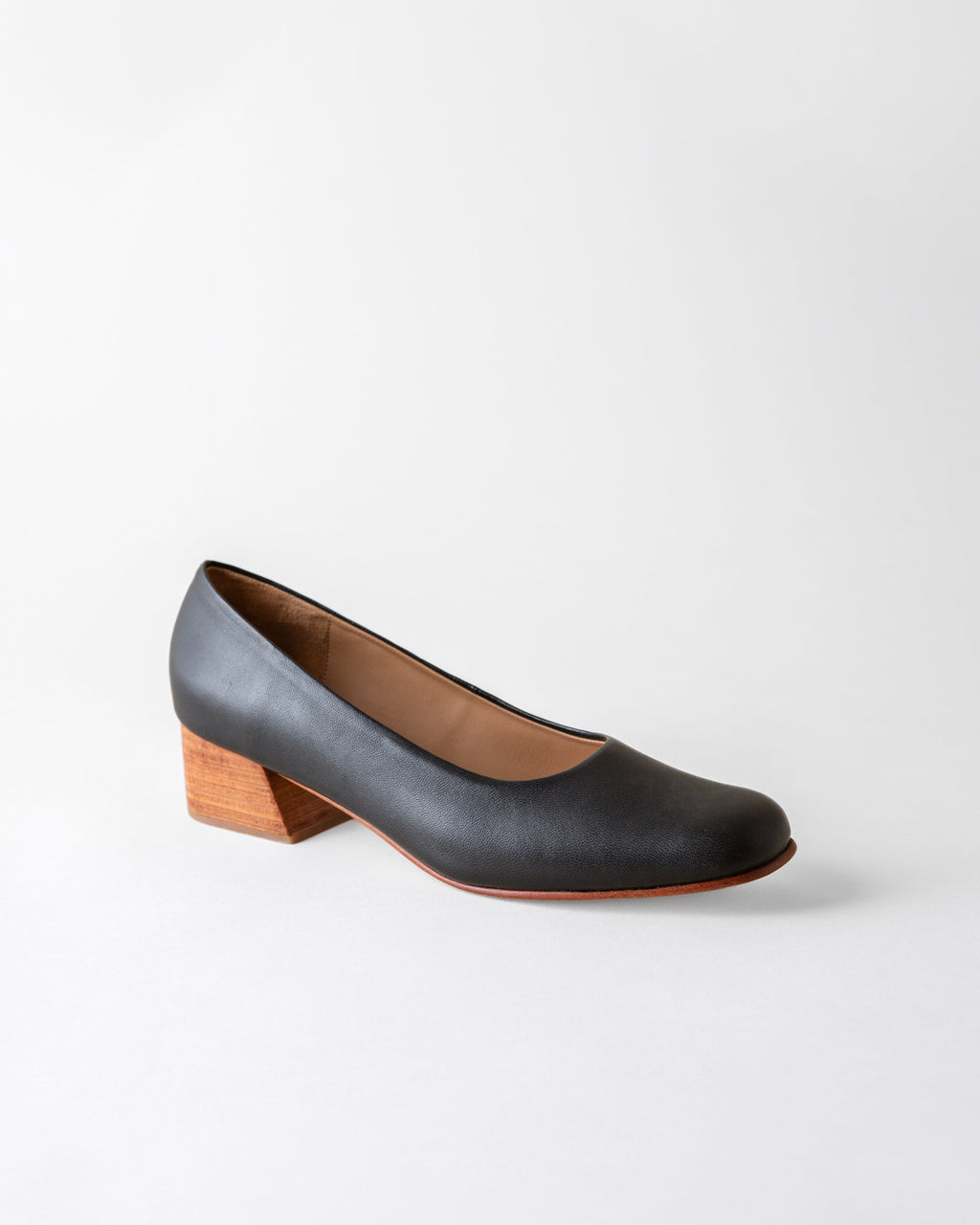 LUISA LOW HEEL COAL NAPPA