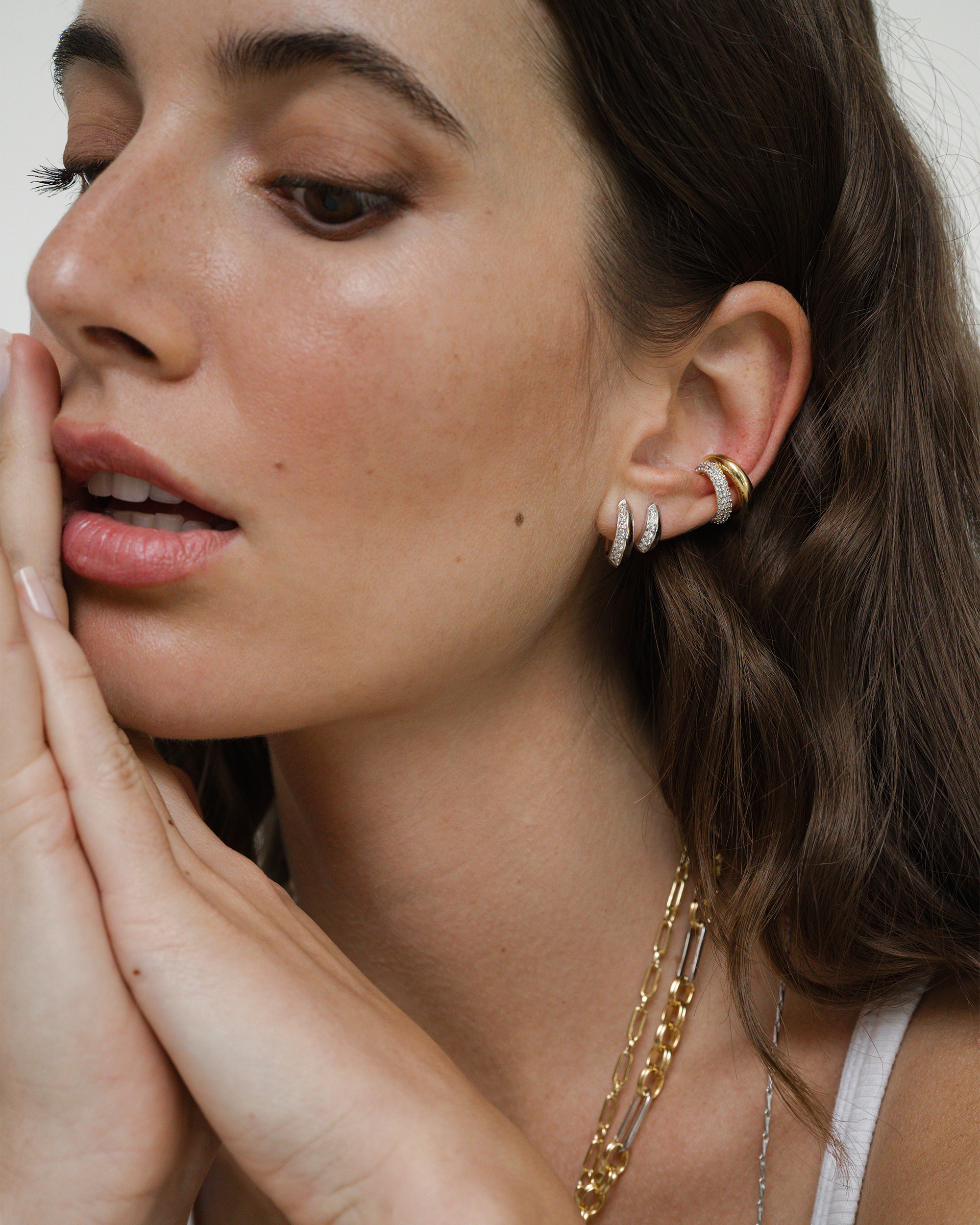 Grande Corey Pave Hoops