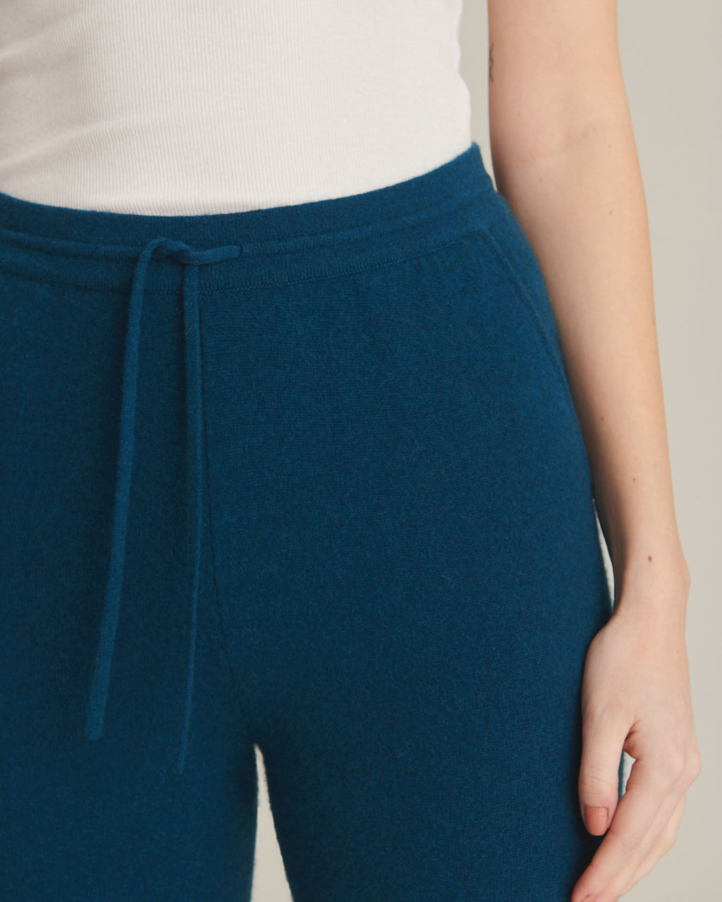 Signature Cashmere Jogger