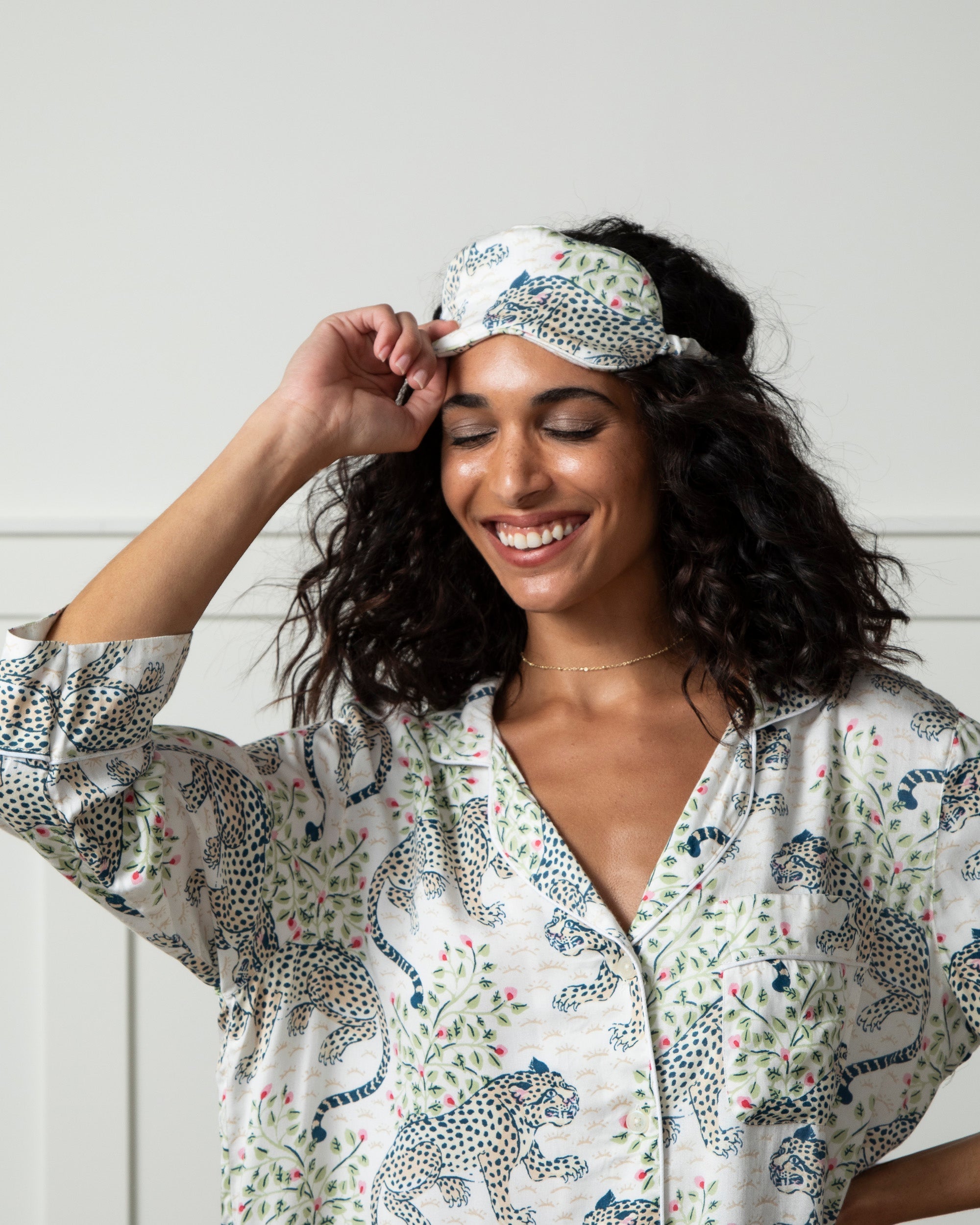 Bagheera - Eco Satin Eye Mask - Wedding Cake