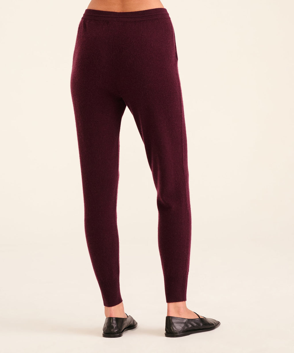Signature Cashmere Jogger