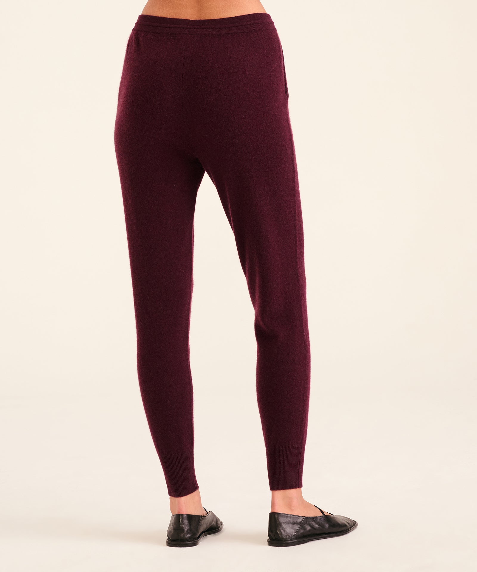 Signature Cashmere Jogger