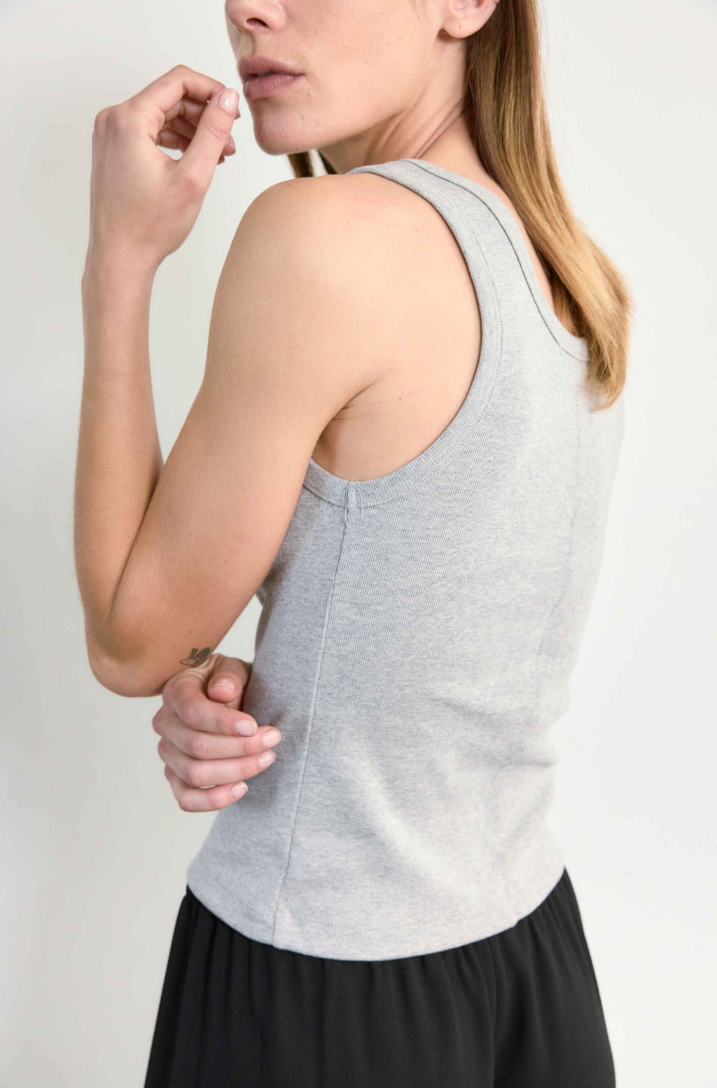 U Neck Tank