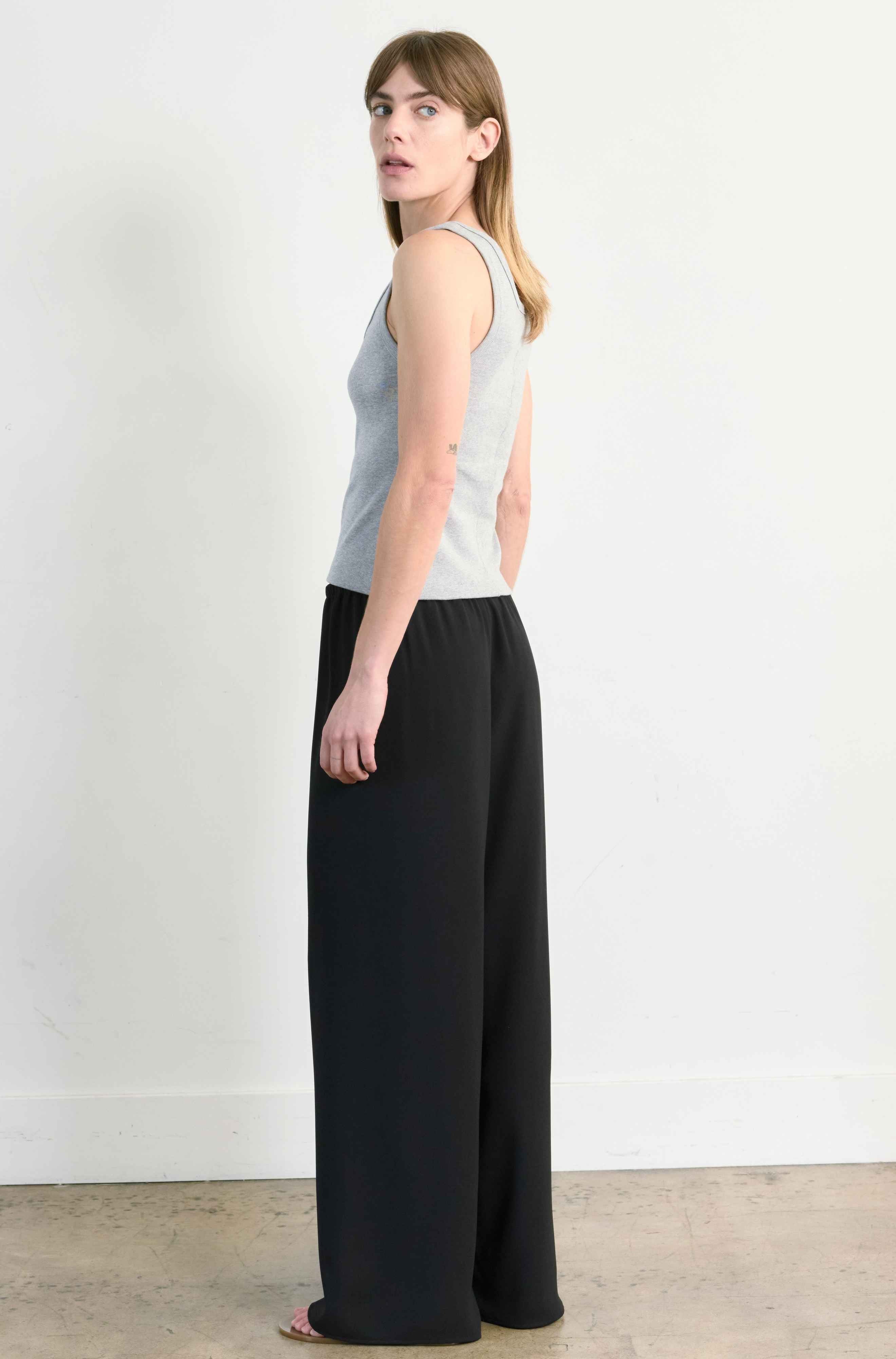 U Neck Tank
