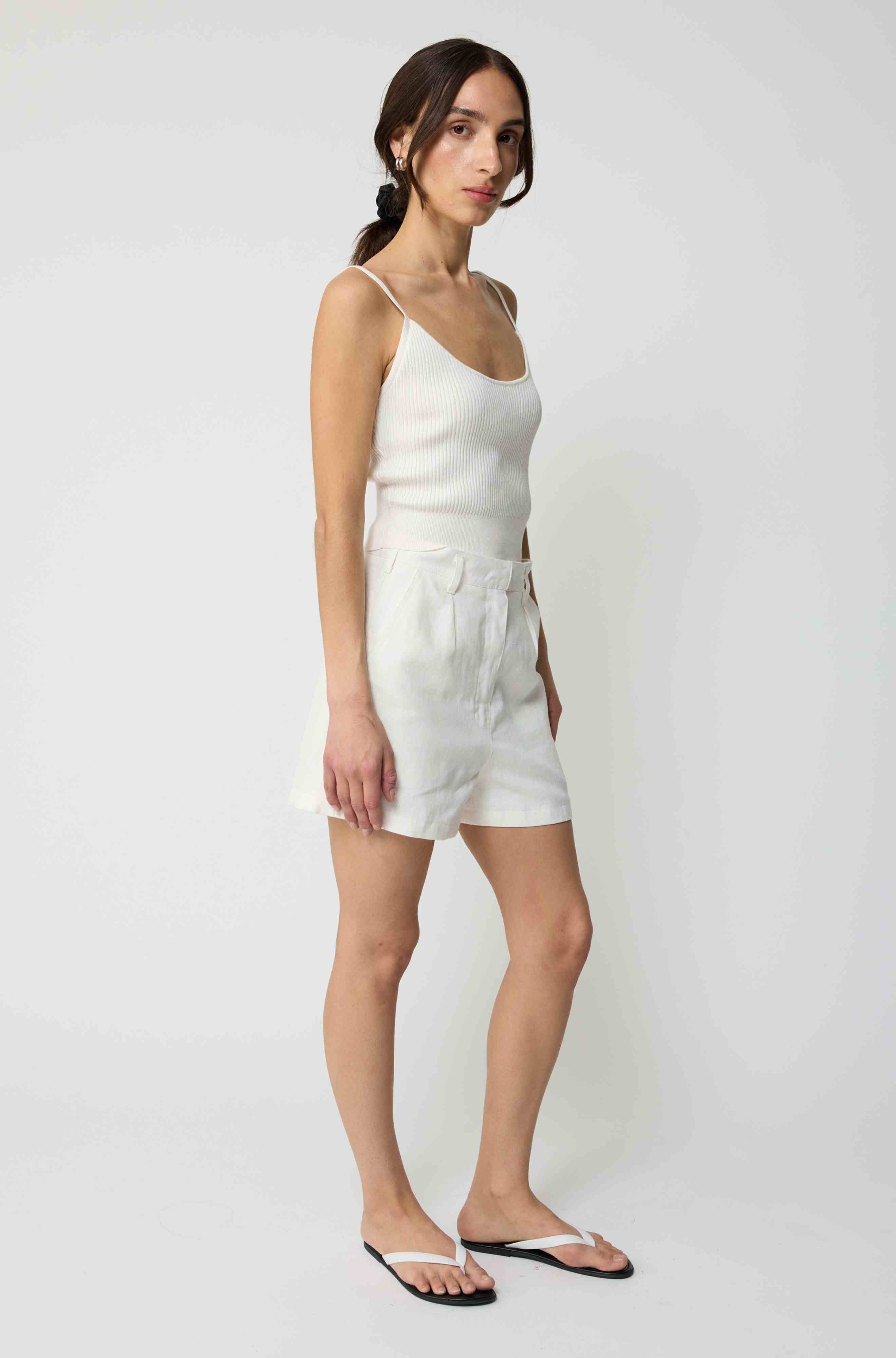 Linen Pleated Shorts