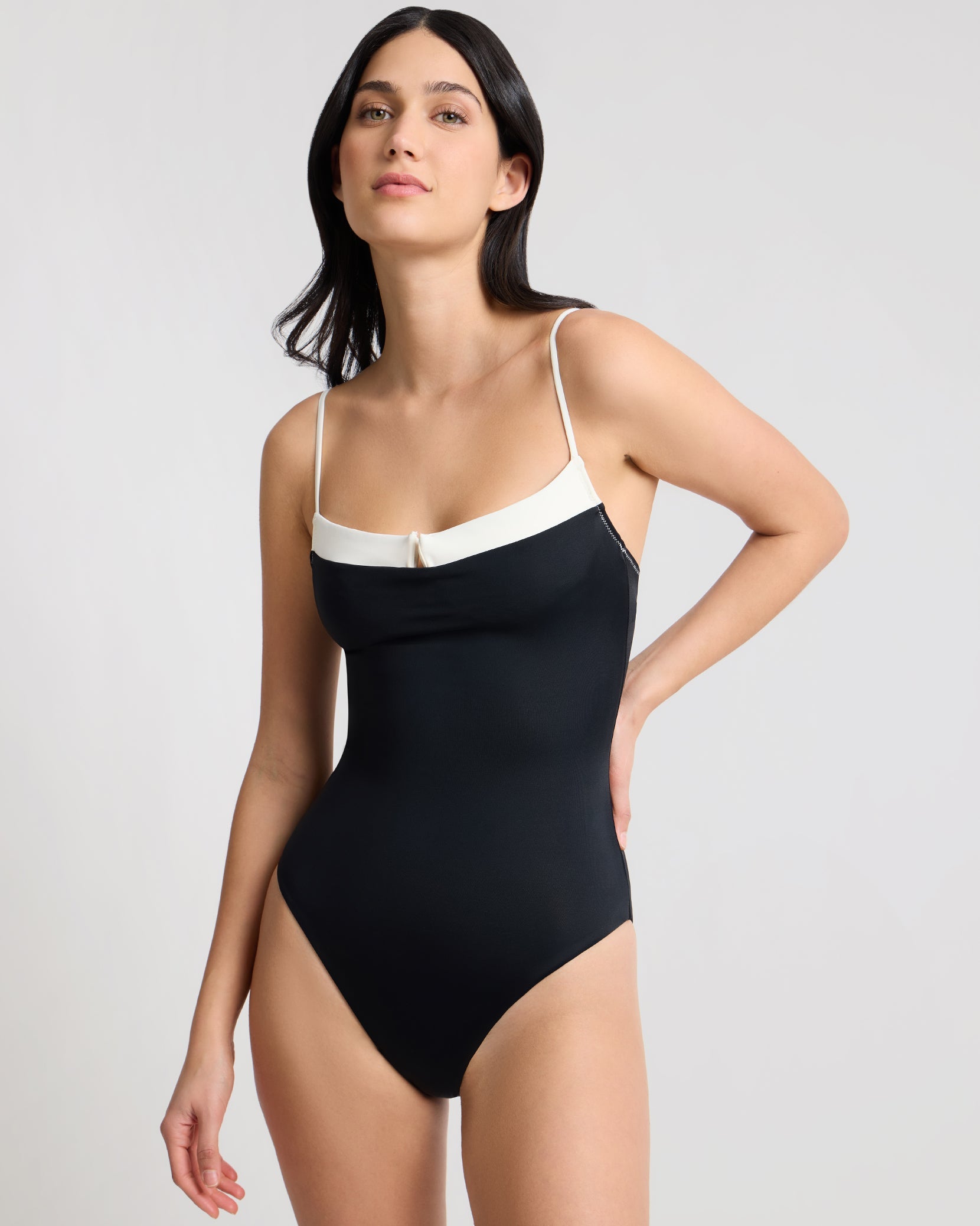 Melanie One Piece